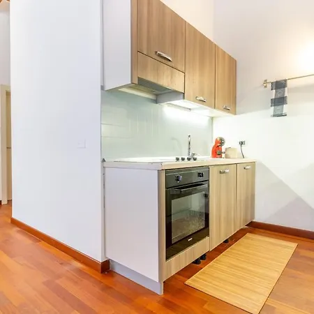 Апартаменты Modern In The Center 500m From The Estense Castle Феррара